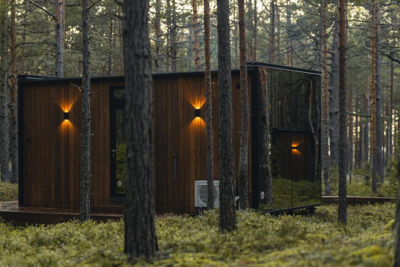 Oeoed Hoetels Lohusalu Leida & Enno Laulasmaa Exterior foto