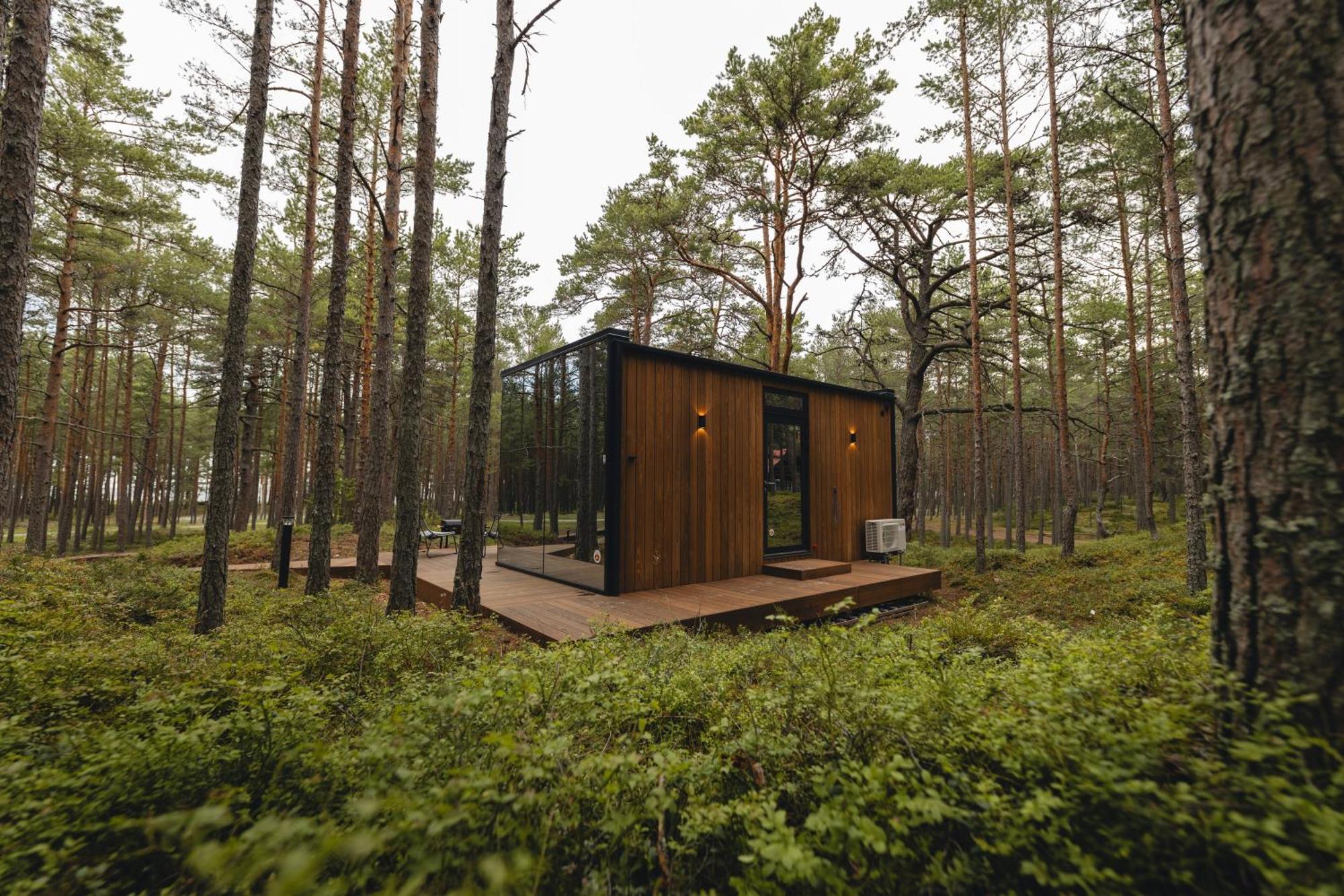 Oeoed Hoetels Lohusalu Leida & Enno Laulasmaa Exterior foto
