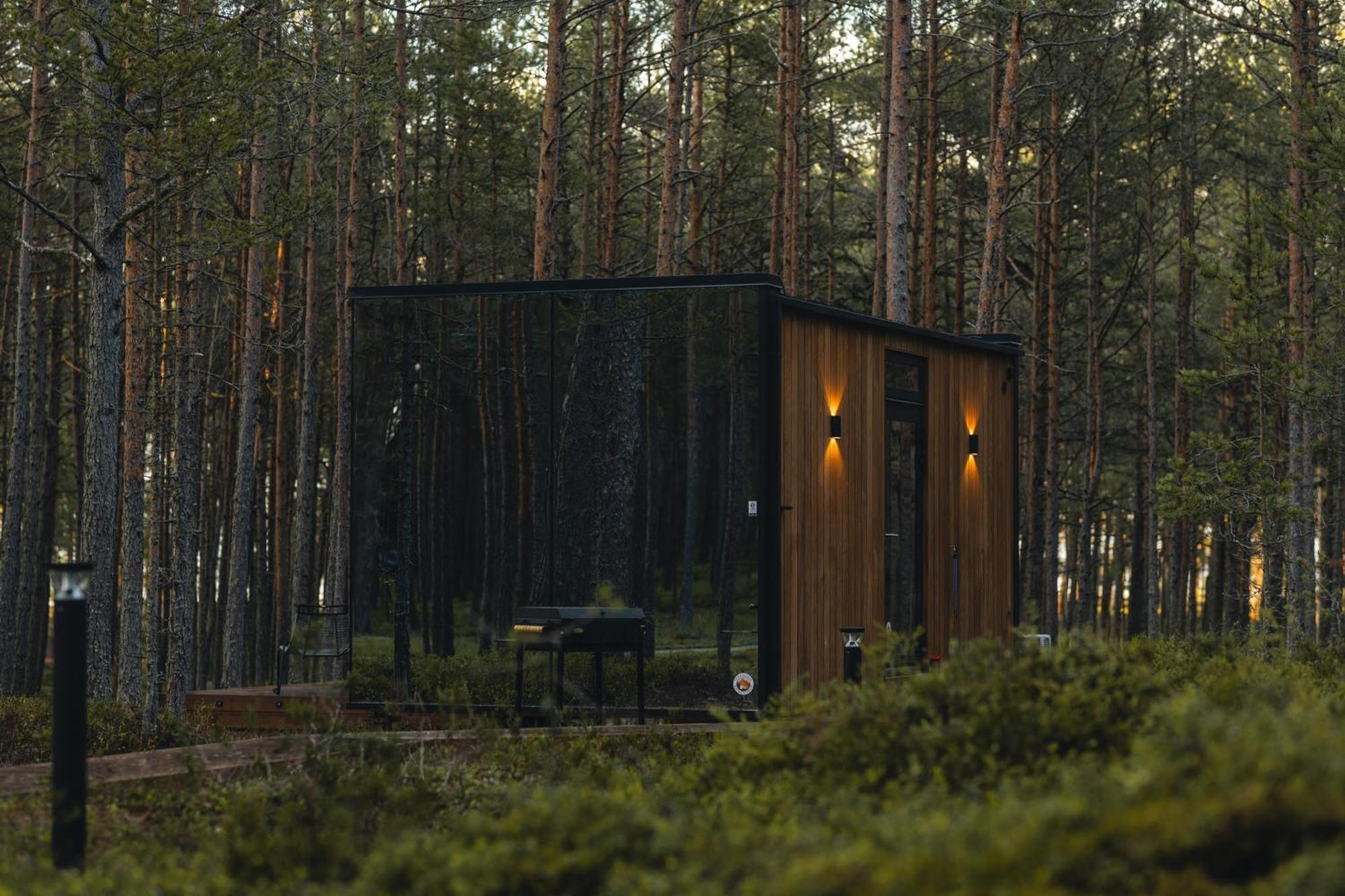 Oeoed Hoetels Lohusalu Leida & Enno Laulasmaa Exterior foto