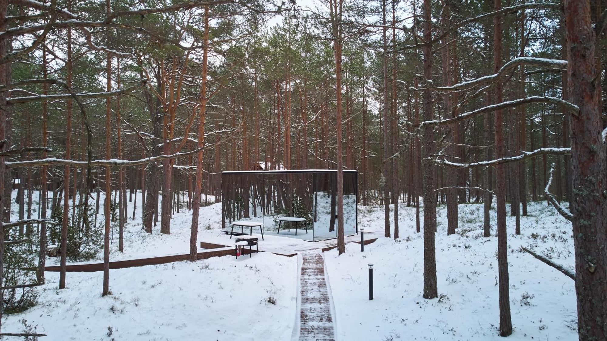 Oeoed Hoetels Lohusalu Leida & Enno Laulasmaa Exterior foto
